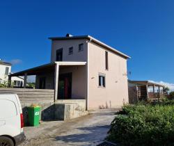 Maison / Villa 4 pièce(s)  95 m2