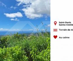 Terrain  Saint Denis 