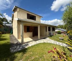 Maison / Villa 4 pièce(s)  95 m2