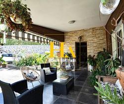 Maison / Villa Plus de 5 pièces  170 m ...
