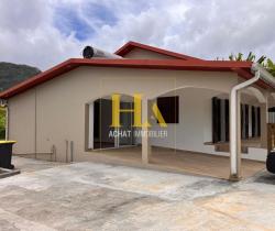 Maison / Villa 4 pièce(s)  120 m2