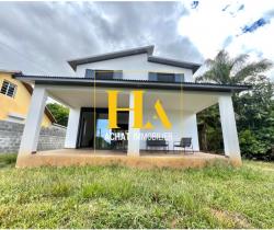 Maison / Villa 4 pièce(s)  80 m2