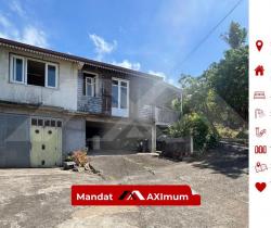 Maison / Villa 5 pièce(s)  130 m2