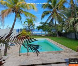 Maison / Villa  140 m2