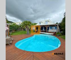 Maison / Villa Plus de 5 pièces  140 m ...
