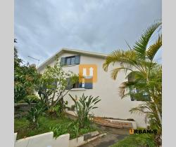 Maison / Villa 4 pièce(s)  130 m2