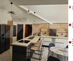 Appartement 4 pièce(s) Sainte Clotilde Appartement 4 pièce(s) Sainte Clotilde