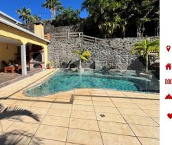 Maison / Villa 4 pièce(s)  128 m2