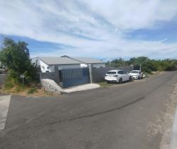 Maison / Villa 2 pièce(s)  60 m2