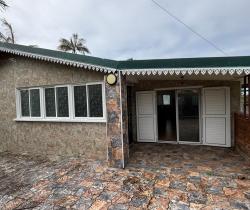 Maison / Villa 4 pi&egrave;ce(s)  110 m2