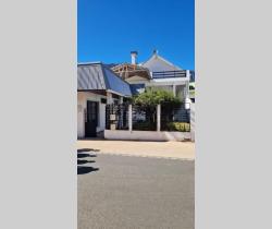 Maison / Villa 4 pièce(s)  185 m2