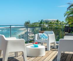 Appartement Plus de 5 pièces  Saint Gilles Les Bains