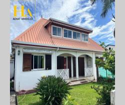 Maison / Villa Plus de 5 pièces  215 m ...