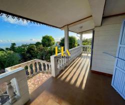 Maison / Villa 4 pièce(s)  100 m2