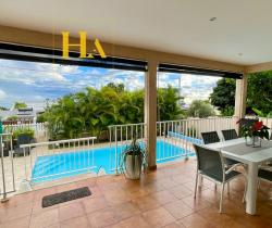 Propriété Plus de 5 pièces  160 m2
