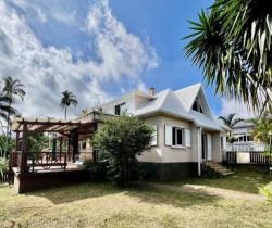 Maison / Villa Plus de 5 pièces  150 m ...