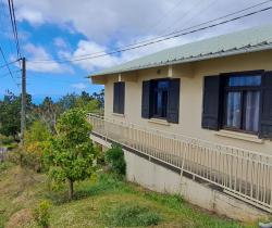 Maison / Villa 4 pièce(s)  87 m2