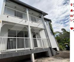 Maison / Villa 5 pièce(s)  200 m2