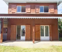 Maison / Villa 5 pi&egrave;ce(s)  102 m2