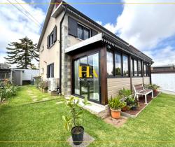 Maison / Villa 4 pièce(s)  120 m2