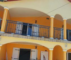 Appartement 5 pièce(s)  Saint Benoît 