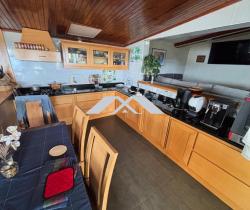 Maison / Villa 4 pièce(s)  100 m2