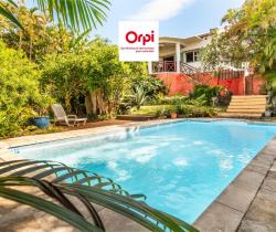 Maison / Villa Plus de 5 pièces  235 m ...