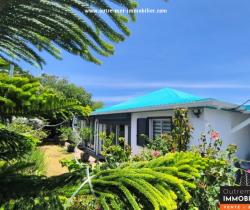 Maison / Villa  165 m2