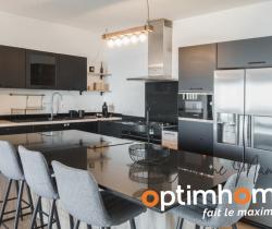 Maison / Villa 4 pièce(s)  144 m2