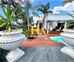 Maison / Villa 5 pièce(s)  251 m2