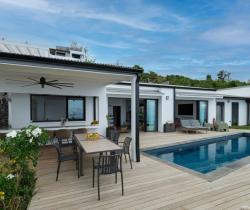 Maison / Villa 4 pi&egrave;ce(s)  158 m2