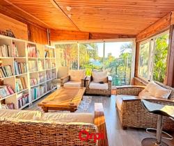 Maison / Villa 4 pi&egrave;ce(s)  127 m2