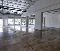 Local commercial 2 pi&egrave;ce(s) 