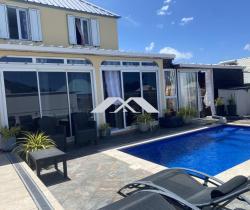 Maison / Villa 5 pièce(s)  Saint Joseph 