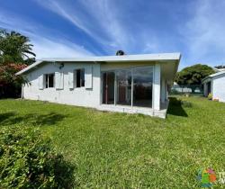 Maison / Villa 5 pièce(s)  Saint Denis 