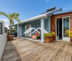 Maison / Villa 3 pi&egrave;ce(s)  106 m2