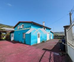 Maison / Villa Plus de 5 pi&egrave;ces  223 m ...