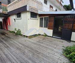 Appartement 5 pi&egrave;ce(s)  102 m2