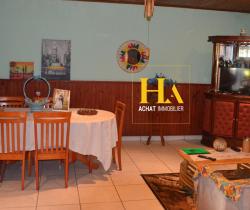 Maison / Villa 5 pi&egrave;ce(s)  214 m2