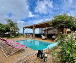 Maison / Villa 4 pi&egrave;ce(s)  150 m2