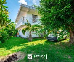 Maison / Villa Plus de 5 pièces  Sainte Clotilde