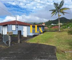 Maison / Villa 4 pi&egrave;ce(s)  110 m2