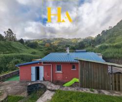 Maison / Villa 4 pi&egrave;ce(s)  100 m2