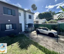 Maison / Villa 4 pi&egrave;ce(s)  105 m2