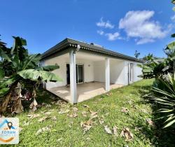 Maison / Villa 4 pi&egrave;ce(s)  91 m2