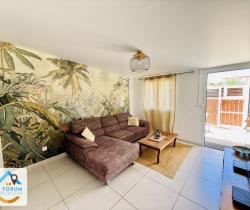 Maison / Villa 4 pièce(s)  Saint Pierre 