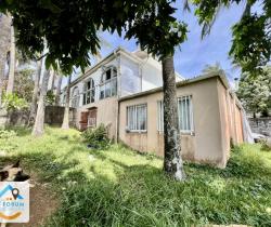 Maison / Villa Plus de 5 pièces  Saint Joseph 