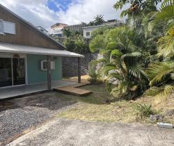 Maison / Villa 3 pi&egrave;ce(s)  75 m2