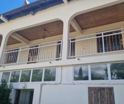 Maison / Villa Plus de 5 pièces  Saint Denis 