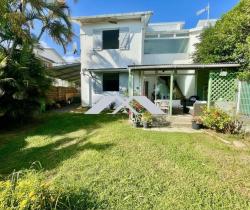 Maison / Villa 4 pi&egrave;ce(s)  106 m2